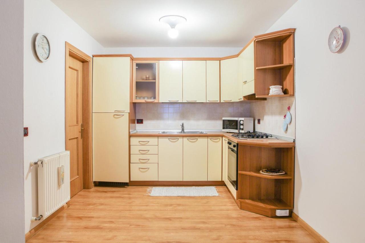Cesa Sot Rodela - Sas Piat Apartment กัมปีเตลโลดีฟัสซา ภายนอก รูปภาพ